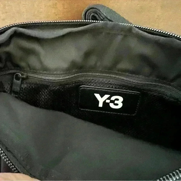 Y-3  Yohji Yamamoto Pouch-NWT - Picture 3 of 5